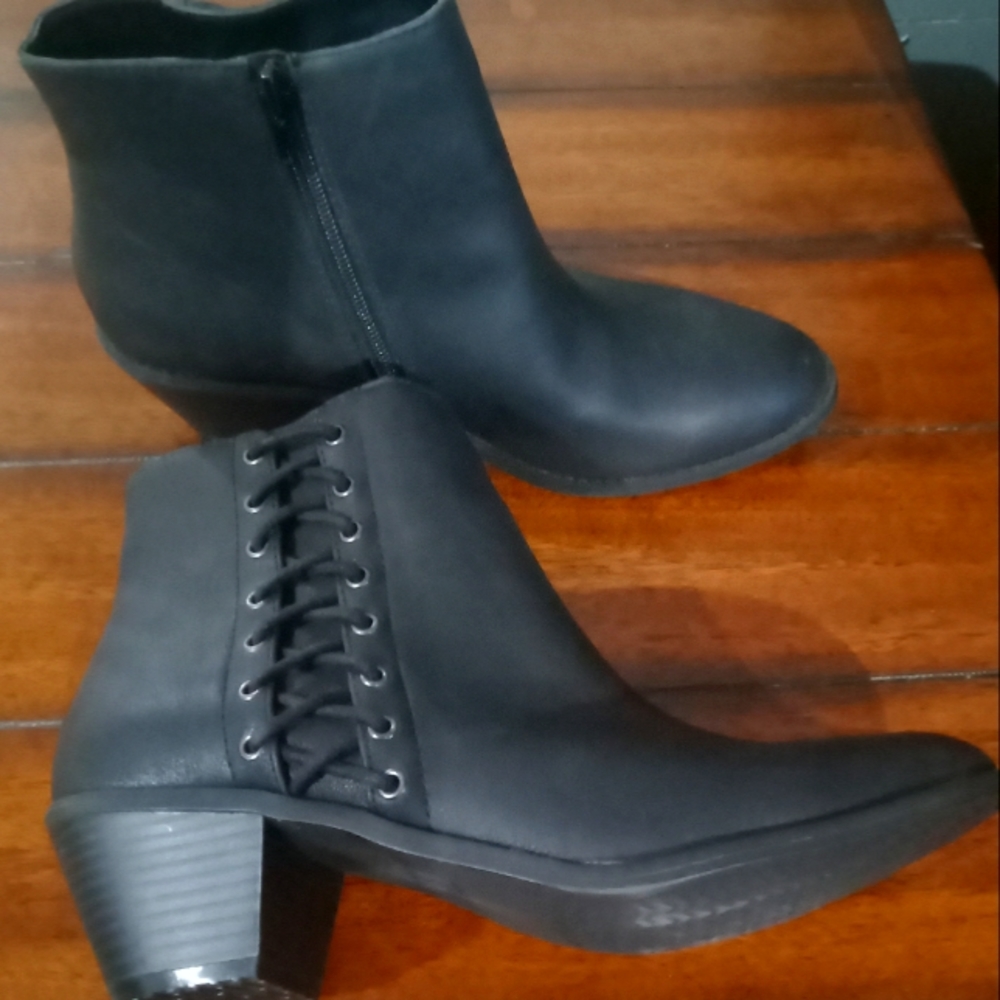 Rocket Dog Balto Lewis Bootie